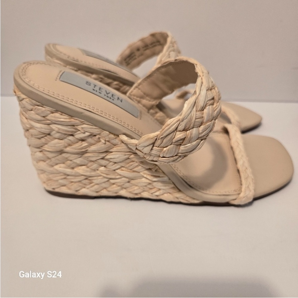 Steve Madden Ardy Raffia Wedge Sandals Cream/Tan, Women’s Slip‑On Heels